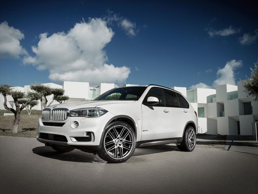 BMW X5 on AEZ Wheels '2015